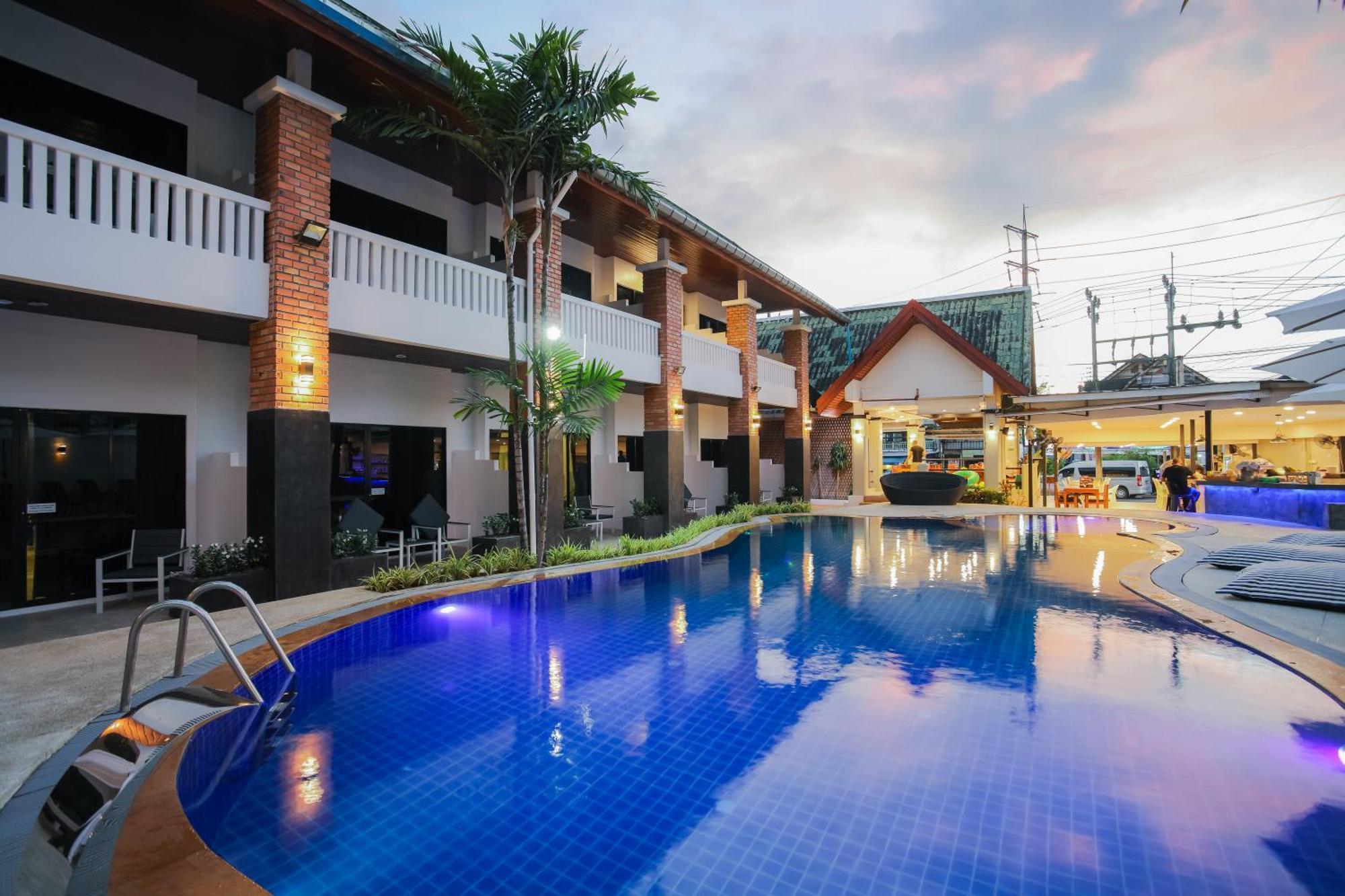 Etk Patong Resort Zewnętrze zdjęcie