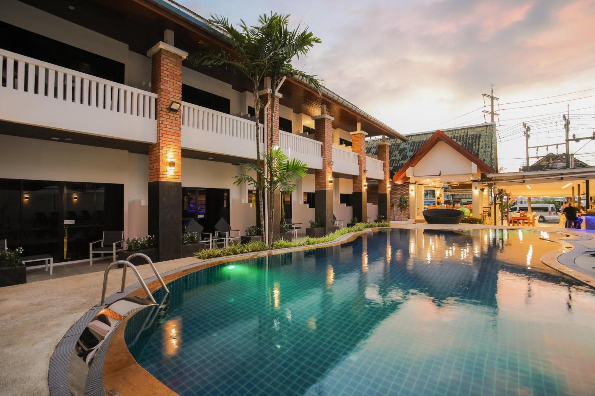 Etk Patong Resort Zewnętrze zdjęcie